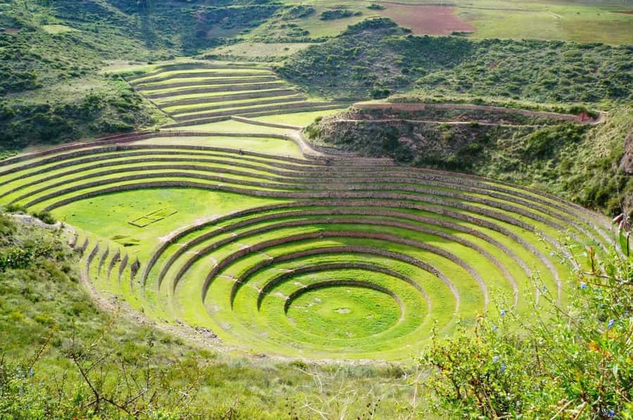 Cusco: Maras Salt Mines & Inca Moray Half Day Trip - Guides, group size, and the human side of the day