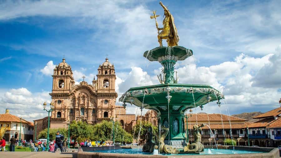Cusco: Open-Top Bus City Tour - Plaza de Armas from above the traffic