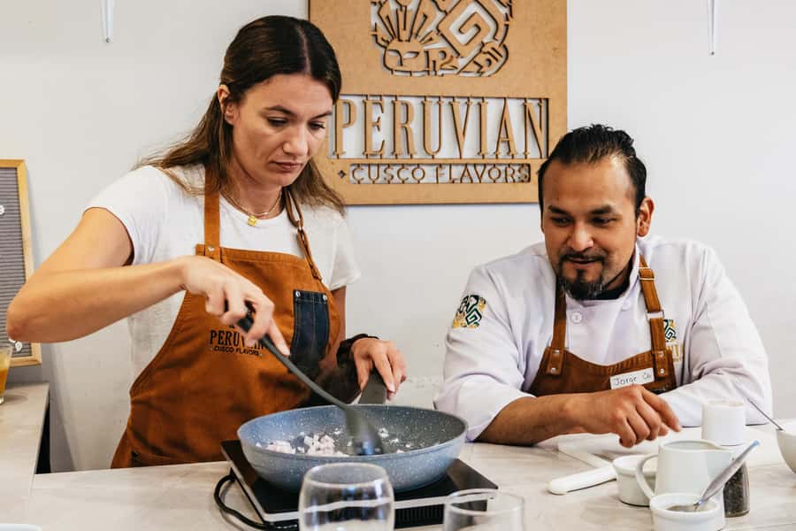 Cusco: Peruvian Cooking Class, Cocktails & Local Market Tour - Timing, group size, and planning your day
