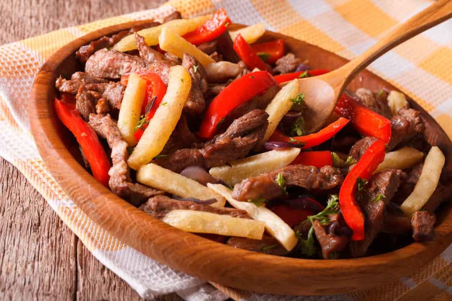 Cusco: Peruvian Cooking Class & Market Tour - Choosing Lomo Saltado or Ají de Gallina