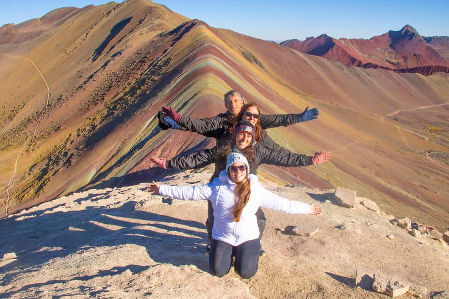 Cusco: Rainbow Mountain ATV Tour with Breakfast & Lunch - Practical packing advice for the mountain