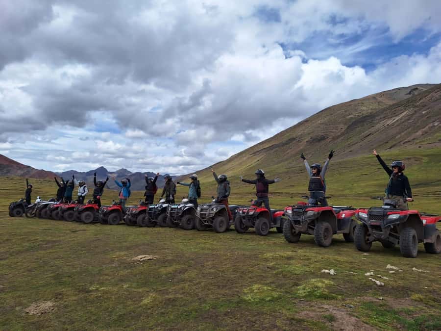 Cusco: Rainbow Mountain In Quad Bikes /walk 5 minutes/+meals - The ATV base: safety briefing and practice