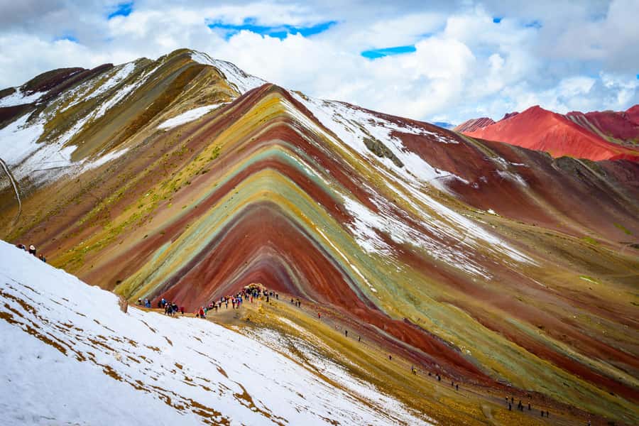 Cusco: Rainbow Mountain & Red Valley Tour with Picnic meals - Breakfast in the valley before the climb