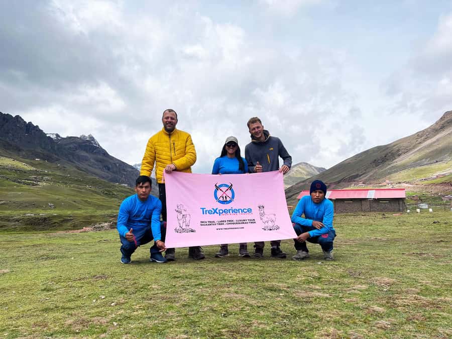 Cusco: Rainbow Mountain & Red Valley Tour with Picnic meals - The 4:30 am departure and three-hour drive