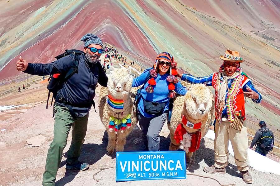Cusco: Rainbow Mountain Tour with Meals & Red Valley Option - Breakfast in Cusipata Before the Climb