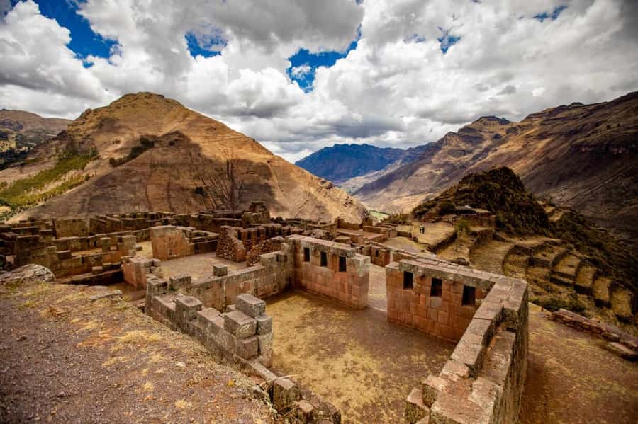 Cusco: Sacred Valley, Pisac, Ollantaytambo, Salt Mines Moray - Maras Salt Mines turn a hillside spring into working ponds