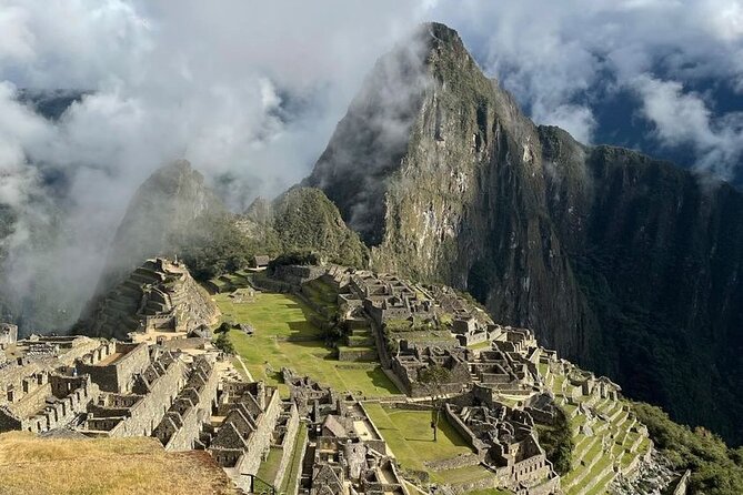 Customize your trip to Peru with Lima Experience - Arequipa, Colca Canyon, and the Chili River