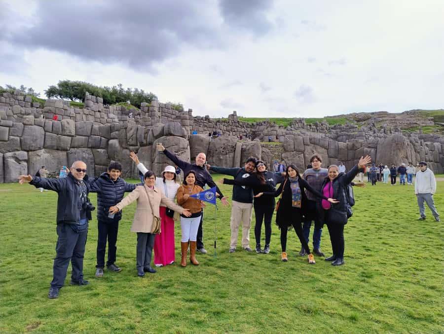 Cuzco : Excursion City Tour in Cusco, Sacsayhuaman and Tambomachay - Sacsayhuaman and its huge stone walls