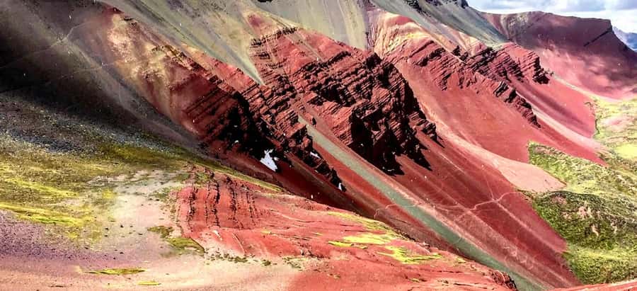 Day trip to Rainbow Mountain and Red Valley - Guides, Meals, and Safety Support
