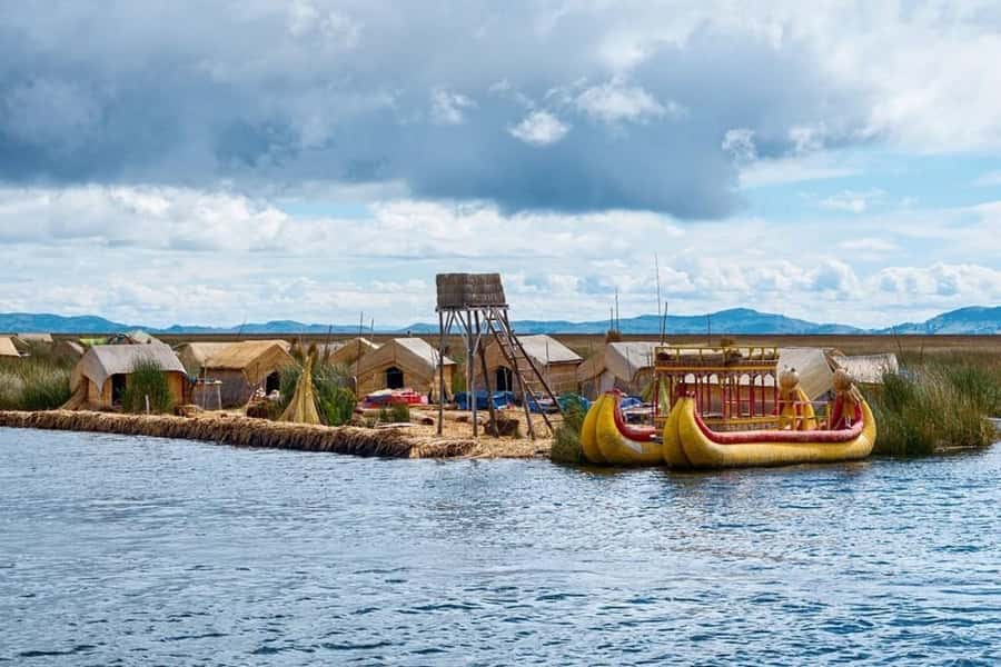 Day Trip to Uros Floating Islands and Amantani Island - Why this Lake Titicaca day trip takes so long