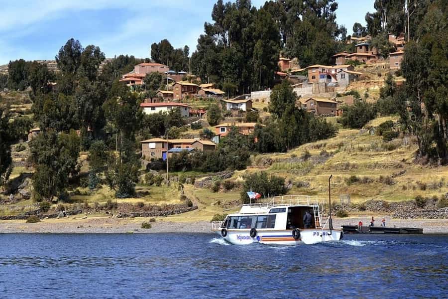 Day Trip to Uros Floating Islands and Amantani Island - Leaving Puno between 7:20 and 7:50 AM