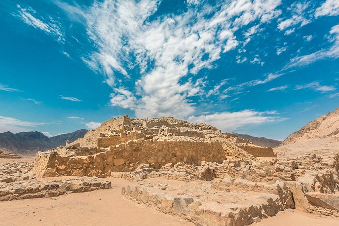 Discovering Caral, The Oldest Civilization In America - Lunch in Huacho and the Meal Confusion
