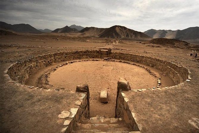Discovering Caral, The Oldest Civilization In America - Arriving at Caral Around 9:00 am