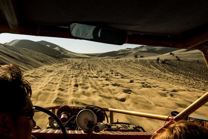 Dune buggy in Huacachina - Starting at La Casa del Bamboo in Huacachina