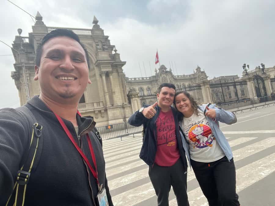 Enjoy Lima Walking Historic Center, Plaza San Martin and Plaza de Armas - Chabuca Granda and the taste of Lima