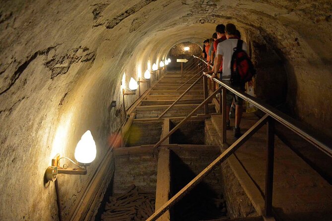 Essential Lima: Half-Day Tour with Catacombs & Pick-Up - Plaza de Armas, the center of Lima’s public life