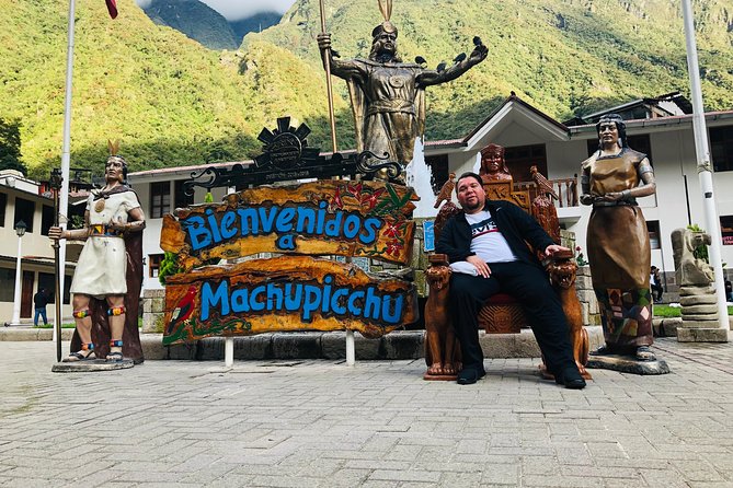 Essential Machu Picchu Full Day Tour - Reaching the citadel by bus