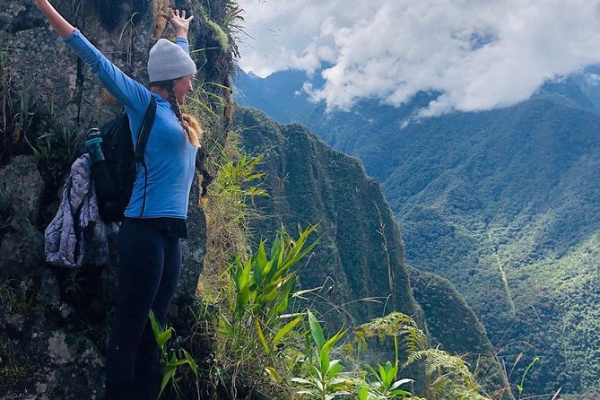 Exclusive Huayna Picchu Tour in 1 Day from Cusco - The 4:22 PM train and the risk of a very long day