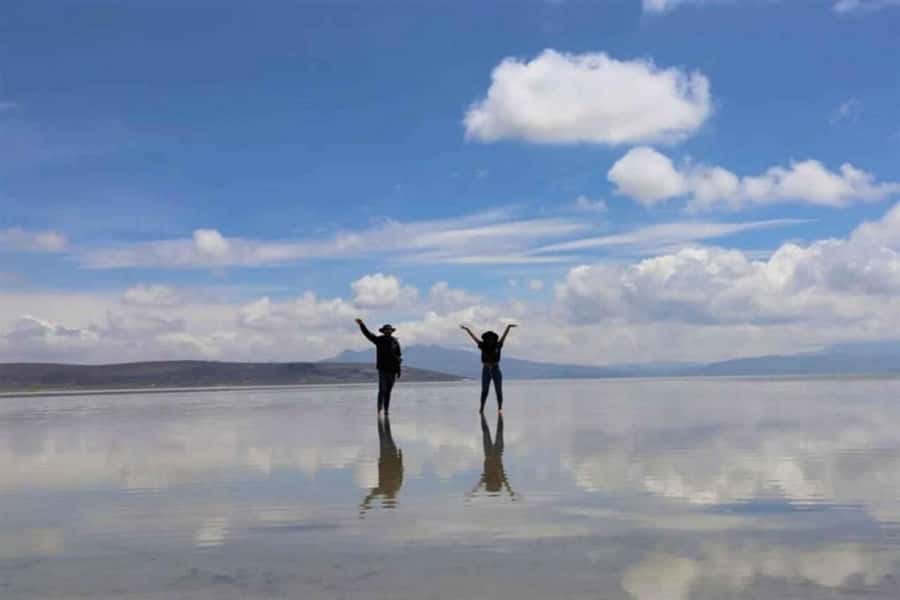Excursion Salinas Lagoon and National - The 6 a.m. departure and the road to Chiguata