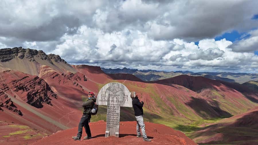 excursion to colorful mountain & red valley viewpoint cusco - One Hour at Rainbow Mountain