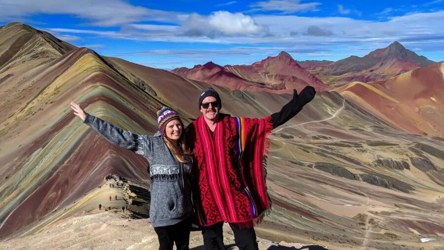 Excursion to Rainbow Mountain in ATV. - Riding back and eating lunch in Cusipata
