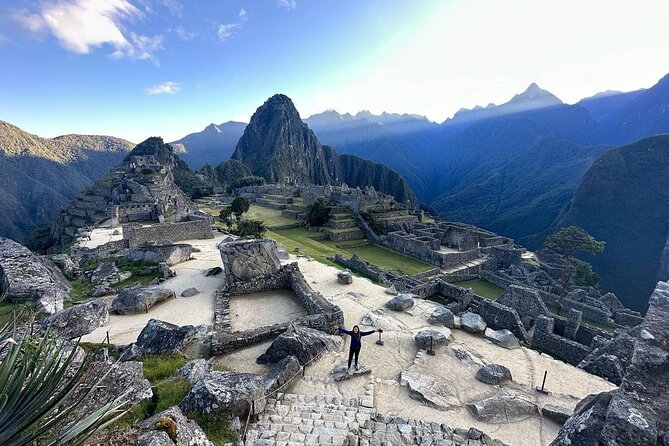 Excursion to the Sacred Valley and Machu Picchu by Panoramic Train - The return to Cusco uses a scenic train