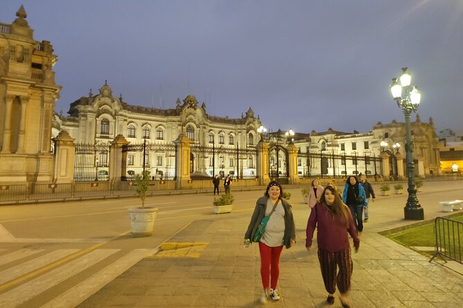 Explore the Catacombs, Lima Main Square & Magic Water Show - Who should book this Lima evening tour?