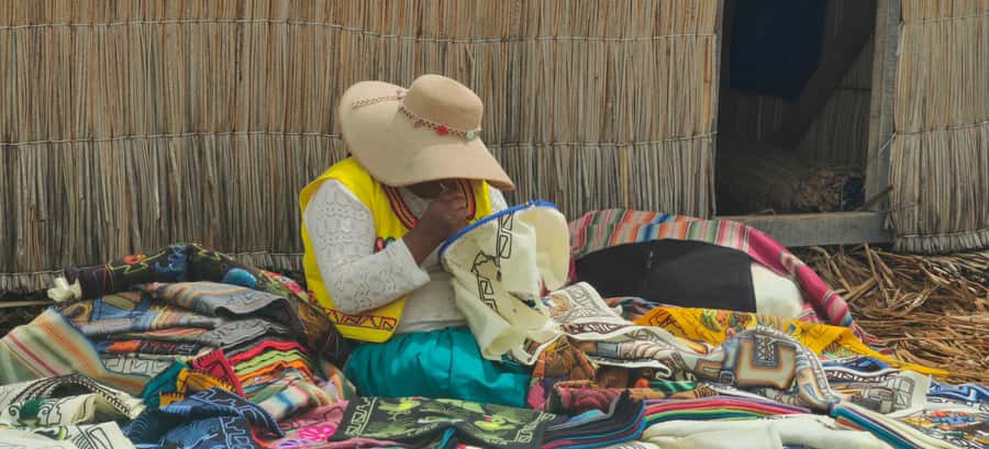 Floating Islands of the Uros - What the totora reed raft adds