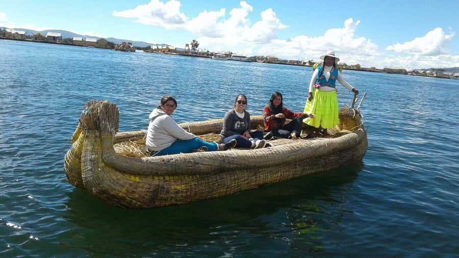 Floating Islands of the Uros - Who will enjoy this Uros tour most?