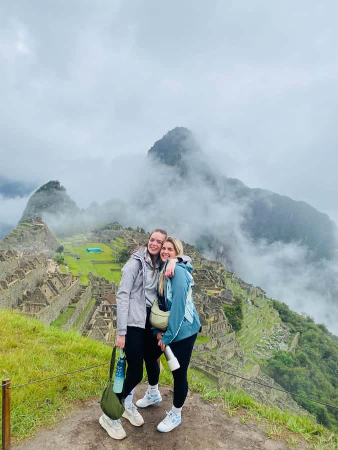 From Aguas Calientes: Machu Picchu guided tour with tickets - Who should book this private Machu Picchu tour?