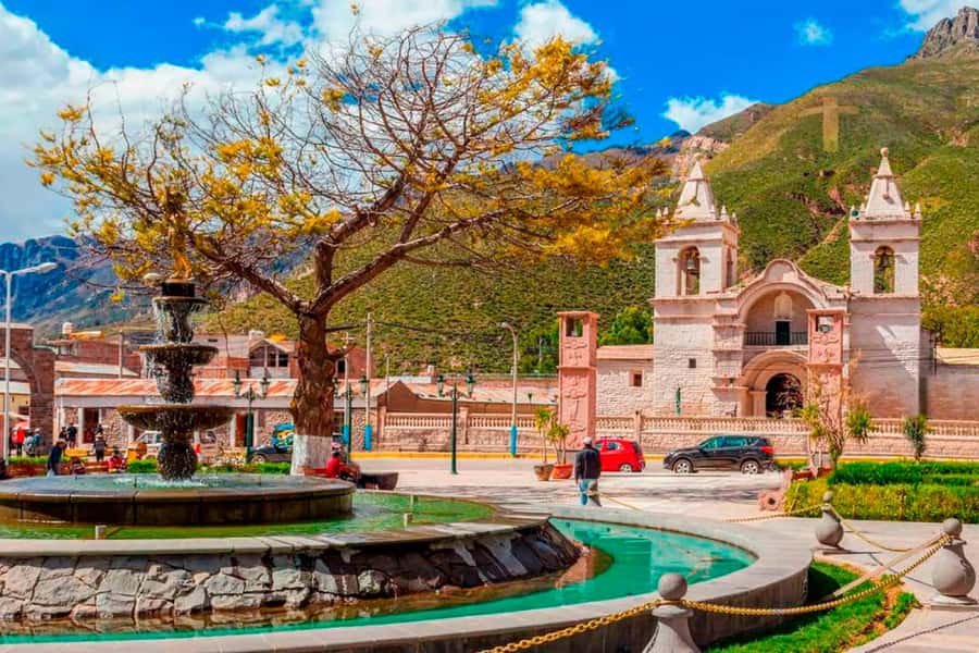 From Arequipa: 1 Day Tour to the Colca Canyon + Buffet lunch - Maca and the Santa Ana church