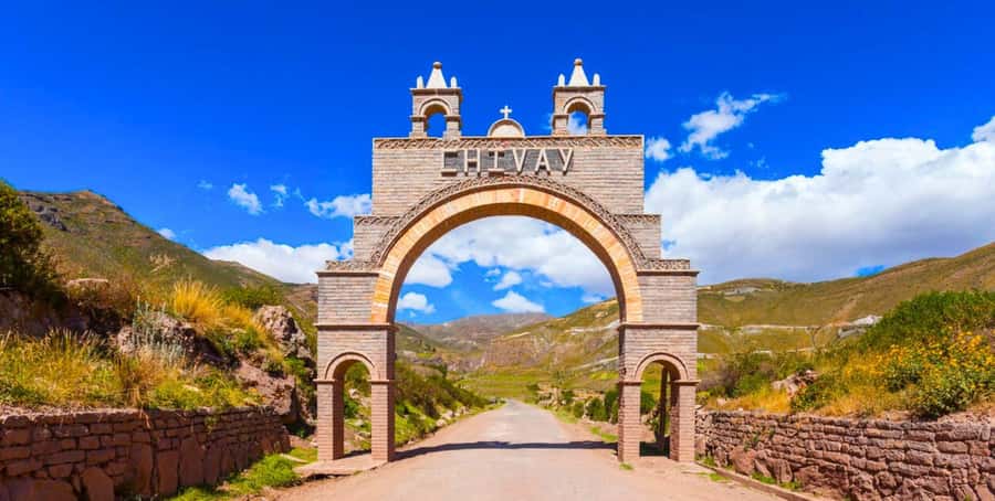 From Arequipa: Colca Canyon Full-Day Tour with Breakfast - Why the condors make the 3 AM start worthwhile