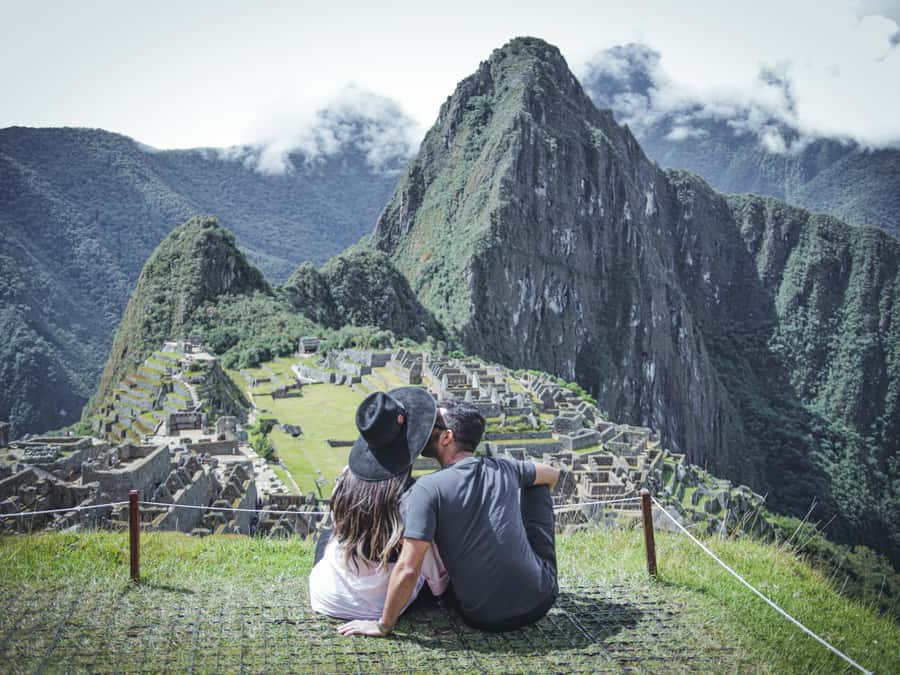 From Cusco: 2-Day Sacred Valley and Machupicchu by Train - Urubamba lunch and the road to Ollantaytambo