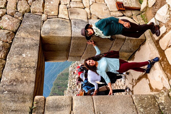 From Cusco - 2-Day Tour to the Sacred Valley and Machu Picchu with Lunch - The train to Aguas Calientes