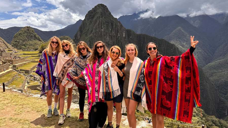 From Cusco: 2-Day Trip to the Sacred Valley and Machu Picchu - Ollantaytambo and the biggest stones of day one