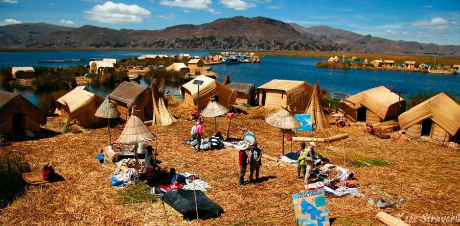 From Cusco: 3-Night Lake Titicaca Excursion - Uros and the floating reed islands