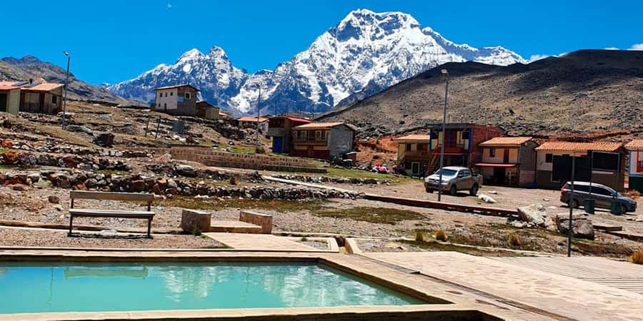 From Cusco: 7 Lakes Ausangate Trek with Breakfast and Lunch - Why the Ausangate Seven Lakes route is special