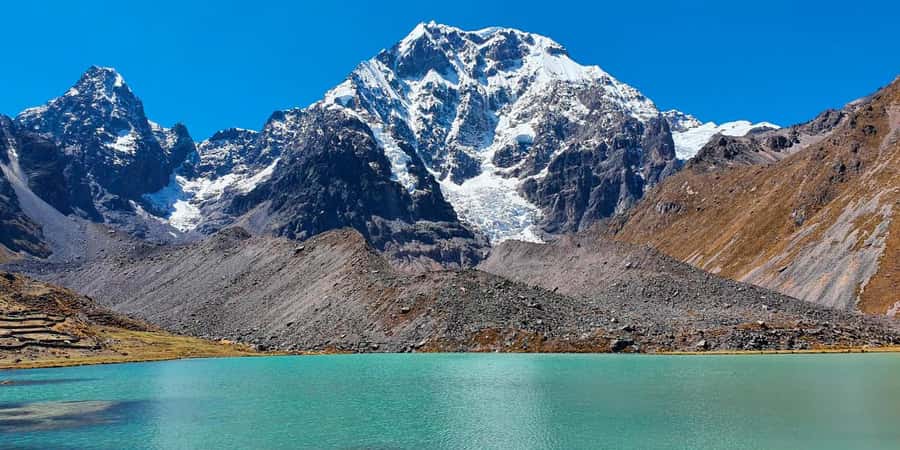 From Cusco: 7 Lakes Ausangate Trek with Breakfast and Lunch - The 4 am start and the road to Pacchanta