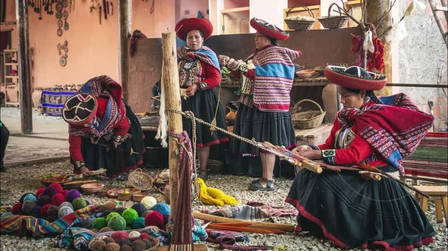 From Cusco: Chinchero Weavers, Moray, Maras Salt Mines Tour - Should you book this Cusco day trip?
