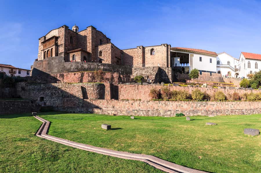 From Cusco: City tour 4 ruins + Qoricancha - Sacsayhuamán and the scale of Inca stonework