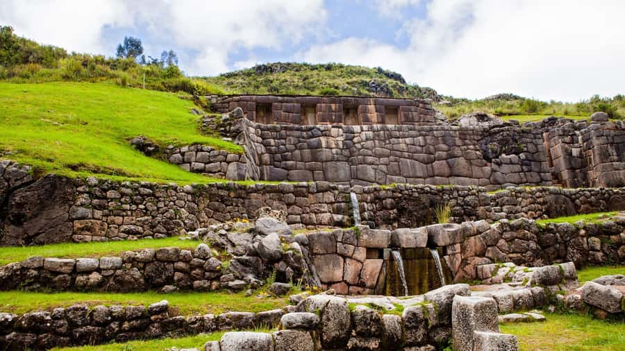 From Cusco: City tour 4 ruins + Qoricancha - Starting near Plaza de Armas and walking to Qoricancha
