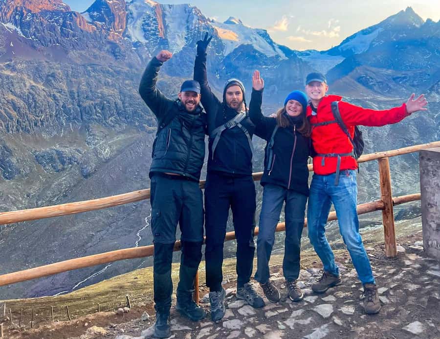 From Cusco: Full Day Rainbow Mountain + Red Valley | PRIVATE - The downhill walk is easier, but not effortless