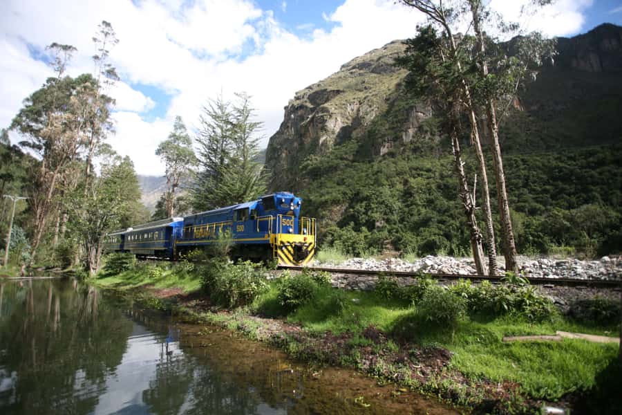 From Cusco: Machu Picchu Full-Day Guided Tour - Why this one-day route works