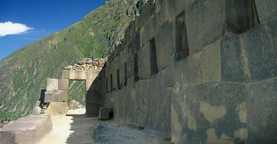 From Cusco: Ollantaytambo Fortress Half-Day Private Tour - Who should book this half-day tour?