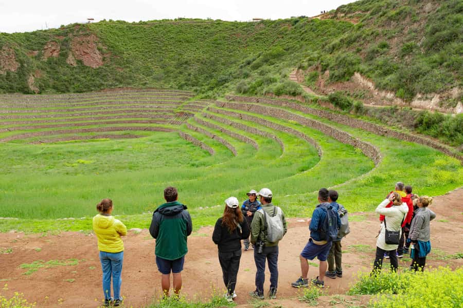 From Cusco: Sacred Valley & Maras Salt Mines Tour with Lunch - Pisac brings the day back to ruins and craft