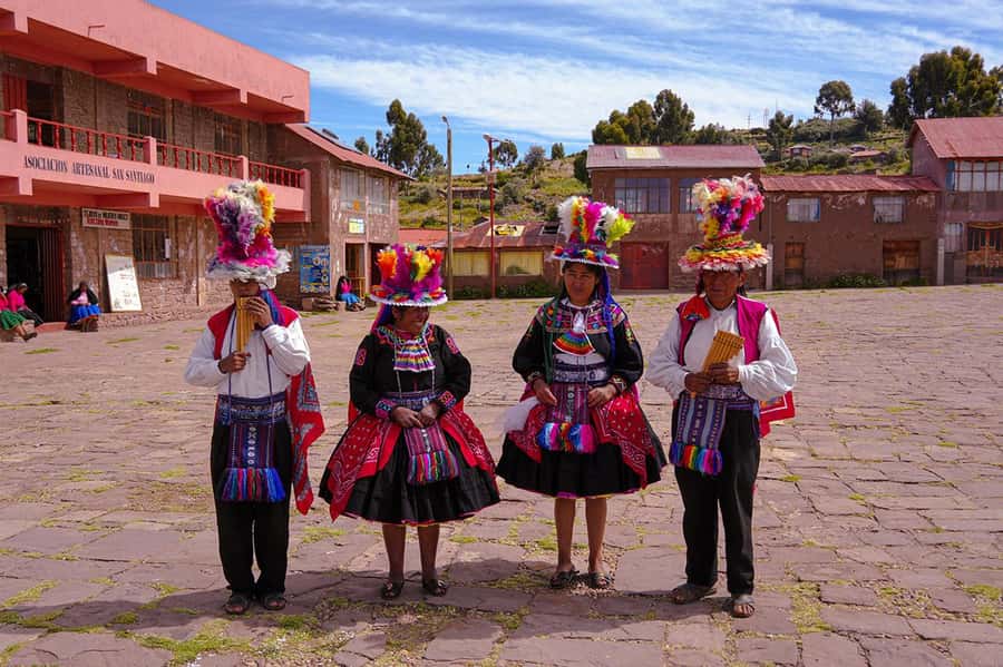 From Cusco: Titicaca Lake - Full day tour with sleeper bus - Should you book it?