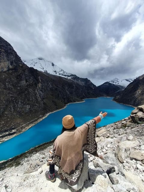 From Huaraz: Full-Day Trek to Parón Lagoon - Caraz and the turn toward the mountains