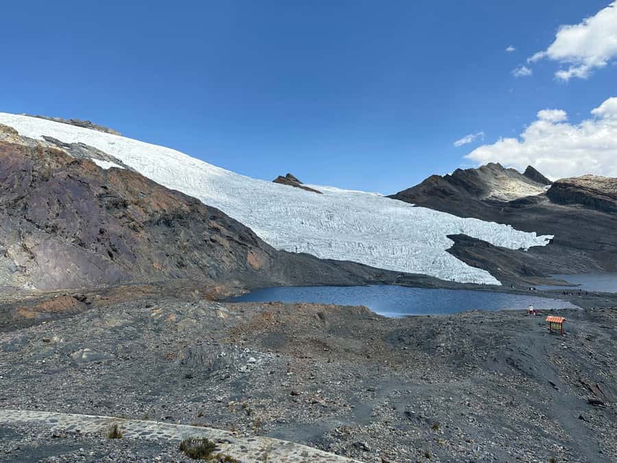 From Huaraz: Tour to the Pastoruri Glacier and Puya Raimondi - Parco and the Cordillera Blanca Views