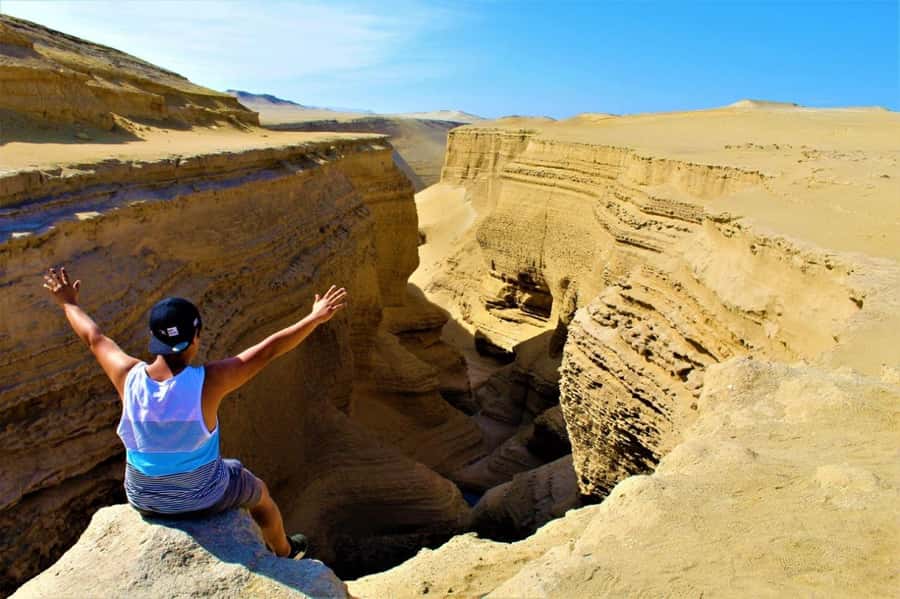 From Ica | Huacachina : Canyon de Los Perdidos | Full Day - The canyon viewpoint comes before the walk