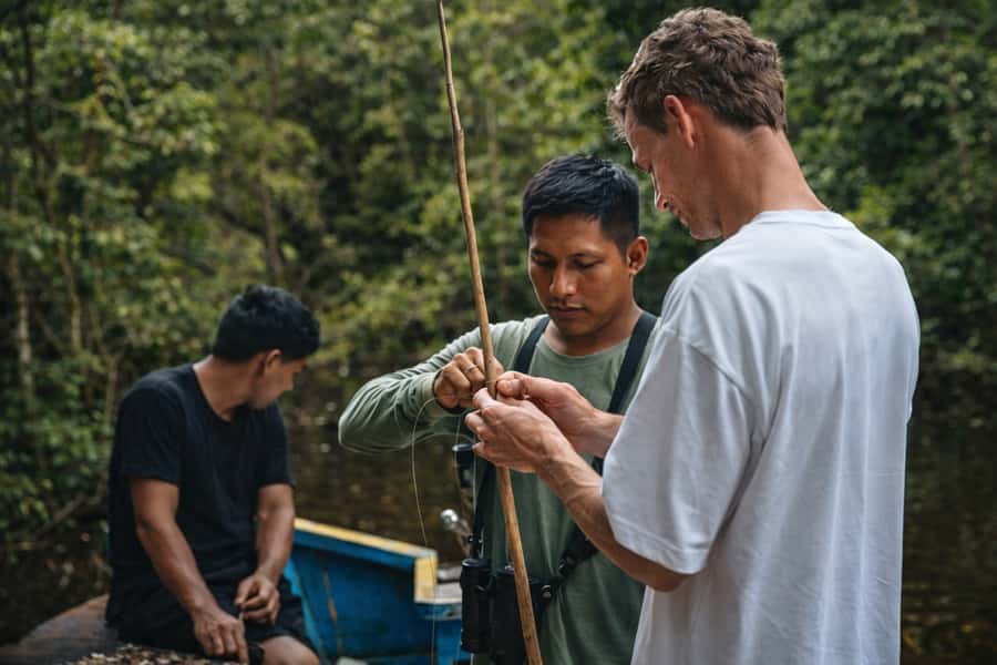From Iquitos: 3-Day Amazon Jungle Adventure Trip - Day 2: Sunrise, river animals, and piranha fishing